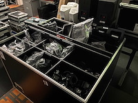 Partij onderdelen - afbeelding 1 van  3