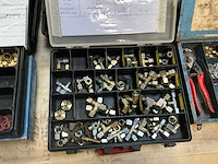 Partij onderdelen - afbeelding 3 van  7