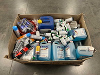 Partij onderhouds- & reinigingsmiddelen - afbeelding 6 van  11