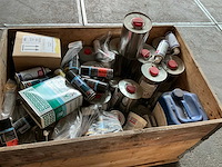 Partij onderhoudsmiddelen - afbeelding 1 van  7