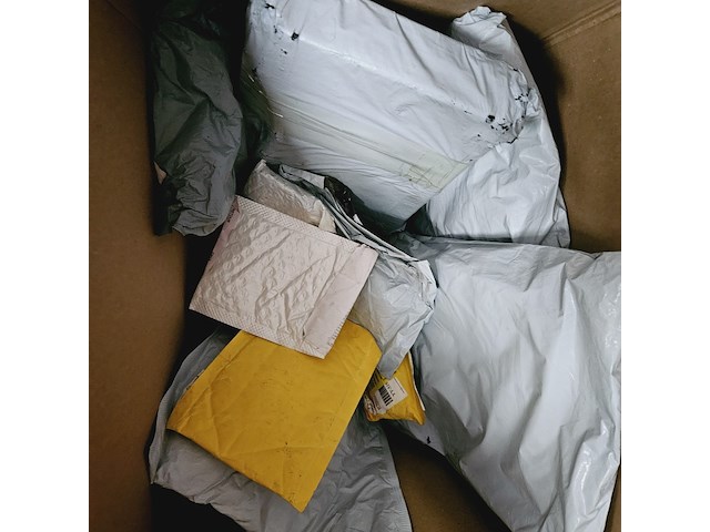 Partij ongeopende post - 10 pakketten - afbeelding 2 van  3