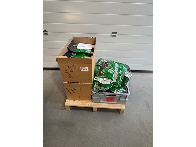 Partij ophangbeugels aspen pumps, clips - afbeelding 1 van  8