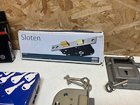 Partij oplegsloten en insteeksloten (12x) - afbeelding 9 van  21