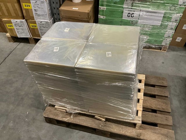 Partij opp sheets 30x40cm 30my (80000x) - afbeelding 1 van  2