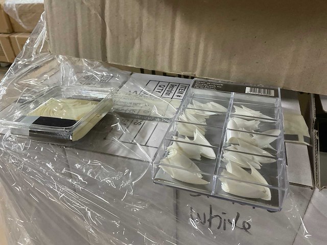 Partij opzet nagels - afbeelding 3 van  11