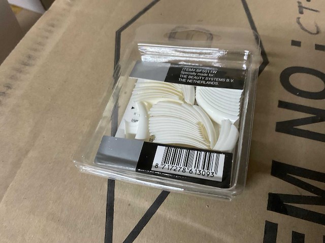 Partij opzet nagels - afbeelding 4 van  11