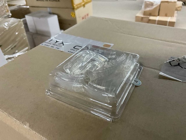 Partij opzet nagels - afbeelding 10 van  11