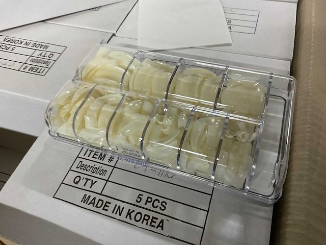 Partij opzet nagels - afbeelding 3 van  12