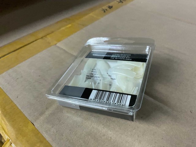 Partij opzet nagels - afbeelding 5 van  12