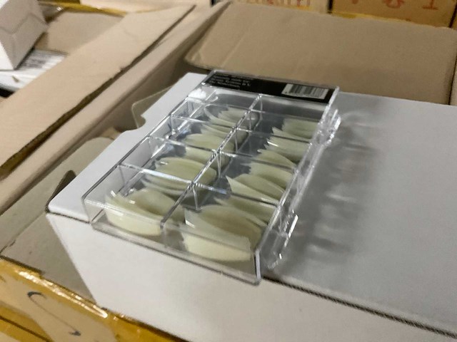 Partij opzet nagels - afbeelding 12 van  12