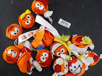 Partij oranje sleutelhangers - afbeelding 2 van  3