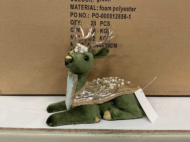 Partij ornament deer lying velvet 20xw12x16cm green (22x) - afbeelding 1 van  2