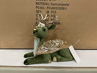 Partij ornament deer lying velvet 20xw12x16cm green (22x) - afbeelding 1 van  3