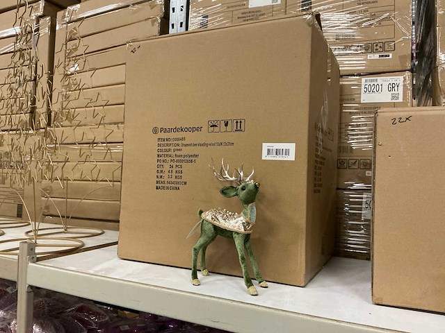 Partij ornament deer standing velvet 19xw12x28cm green (22x) - afbeelding 3 van  3
