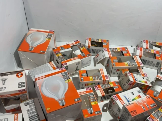 Partij osram lampen - afbeelding 2 van  7