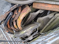 Partij oud gesmoorde friese dakpannen - afbeelding 6 van  9