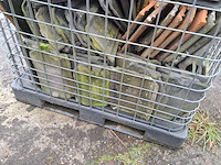 Partij oud gesmoorde friese dakpannen - afbeelding 9 van  9