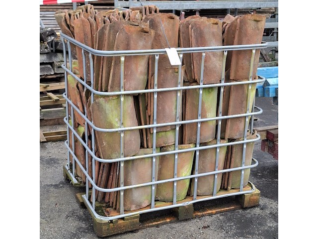 Partij oud hollandse dakpannen - afbeelding 1 van  8