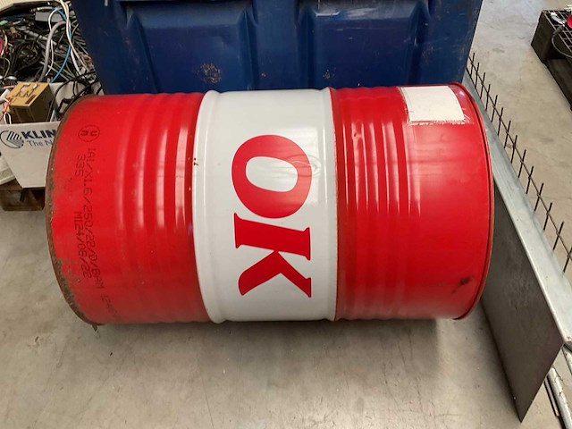 Partij oud ijzer, kabels en diversen - afbeelding 2 van  5