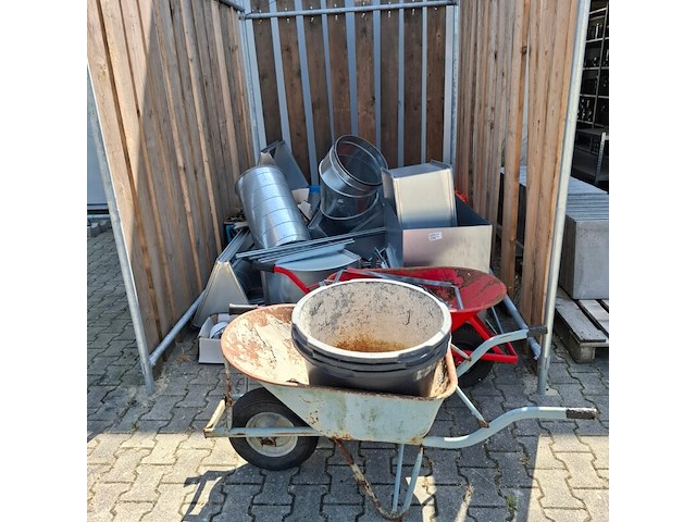 Partij oud ijzer - afbeelding 1 van  6