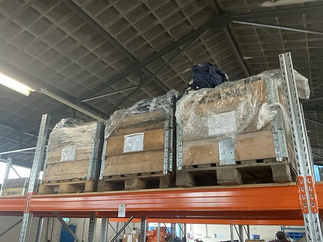 Partij overalls +- 250 stuks - afbeelding 7 van  14