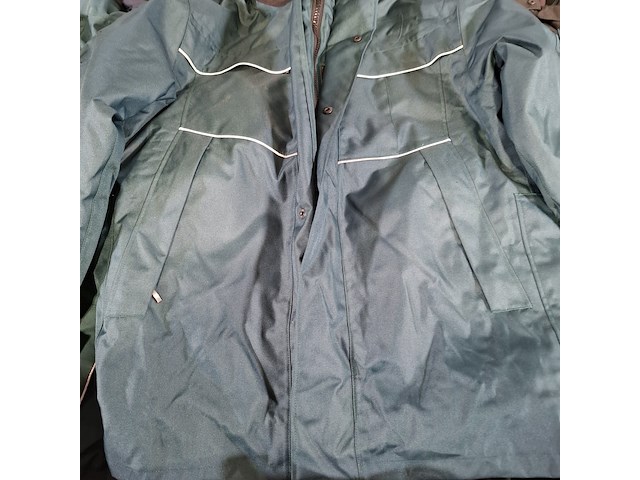 Partij overalls en jassen - afbeelding 7 van  18