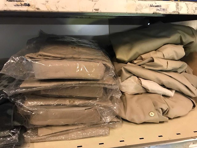 Partij overhemden en divers - afbeelding 3 van  4