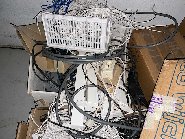 Partij overige kabels - afbeelding 7 van  7