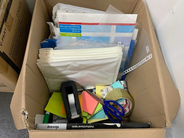 Partij overige kantoorartikelen - afbeelding 8 van  8