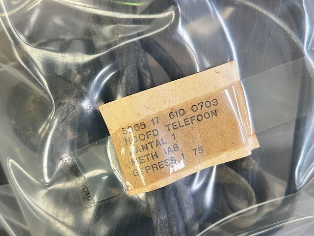 Partij overige legeruitrusting - afbeelding 2 van  9