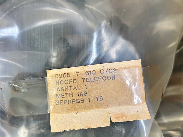 Partij overige legeruitrusting - afbeelding 4 van  9