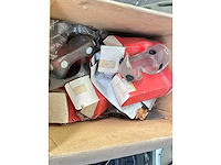 Partij overige legeruitrusting - afbeelding 6 van  9