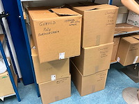 Partij overige winkel inventaris - afbeelding 26 van  66