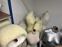 Partij overige winkel inventaris - afbeelding 31 van  66