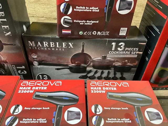Partij overstock - afbeelding 10 van  11