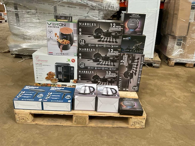 Partij overstock - afbeelding 3 van  12
