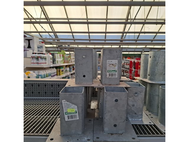 Partij paalhouders o.a. hillhout - afbeelding 2 van  16