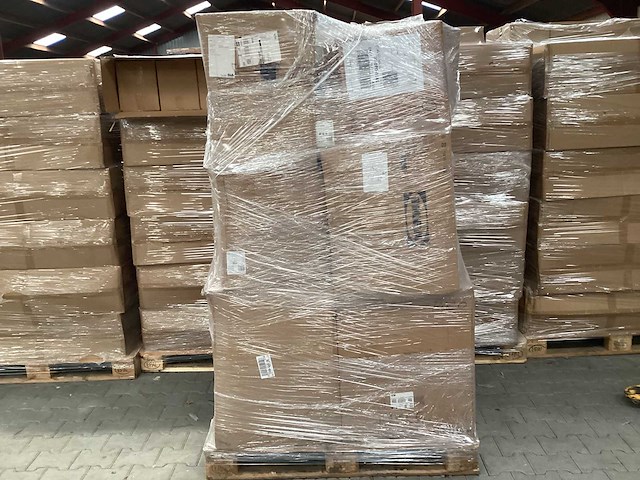 Partij pallet retouren - paco home lampen (21x) - afbeelding 1 van  9