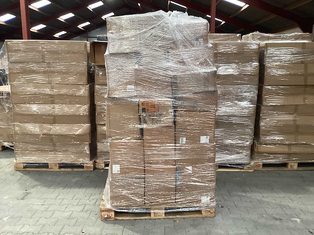 Partij pallet retouren - paco home lampen (39x) - afbeelding 1 van  9