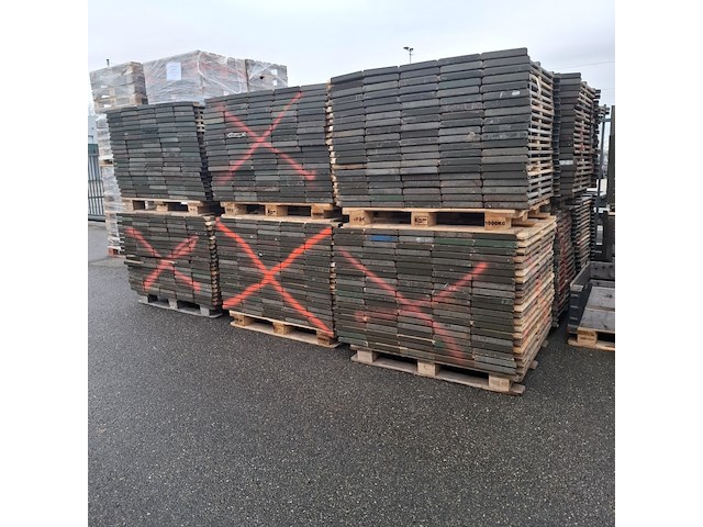 Partij palletranden - afbeelding 1 van  9