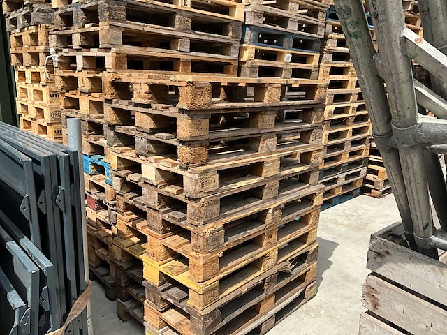Partij pallets (circa 150) - afbeelding 4 van  5