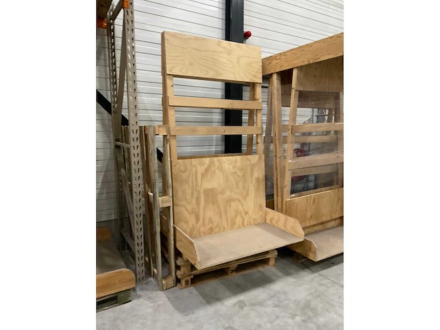 Partij pallets en bokken - afbeelding 6 van  8