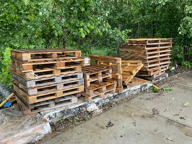 Partij pallets en kisten - afbeelding 5 van  16