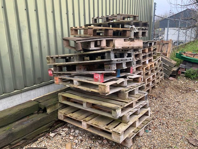 Partij pallets - afbeelding 3 van  3