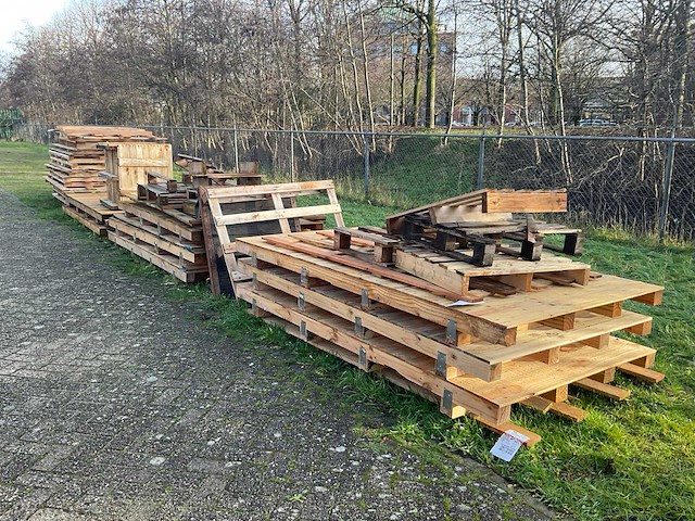 Partij pallets - afbeelding 5 van  6