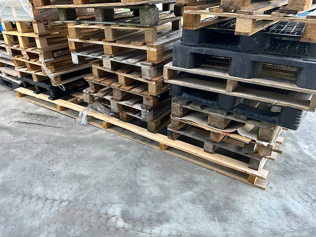 Partij pallets - afbeelding 3 van  9