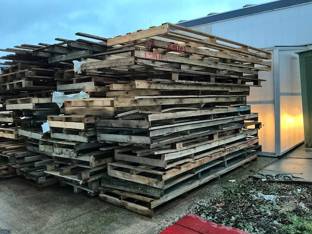 Partij pallets - afbeelding 6 van  7