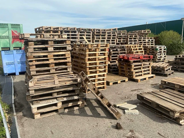 Partij pallets - afbeelding 2 van  4