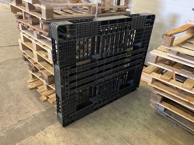 Partij pallets - afbeelding 5 van  5