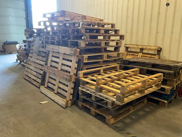 Partij pallets - afbeelding 1 van  6